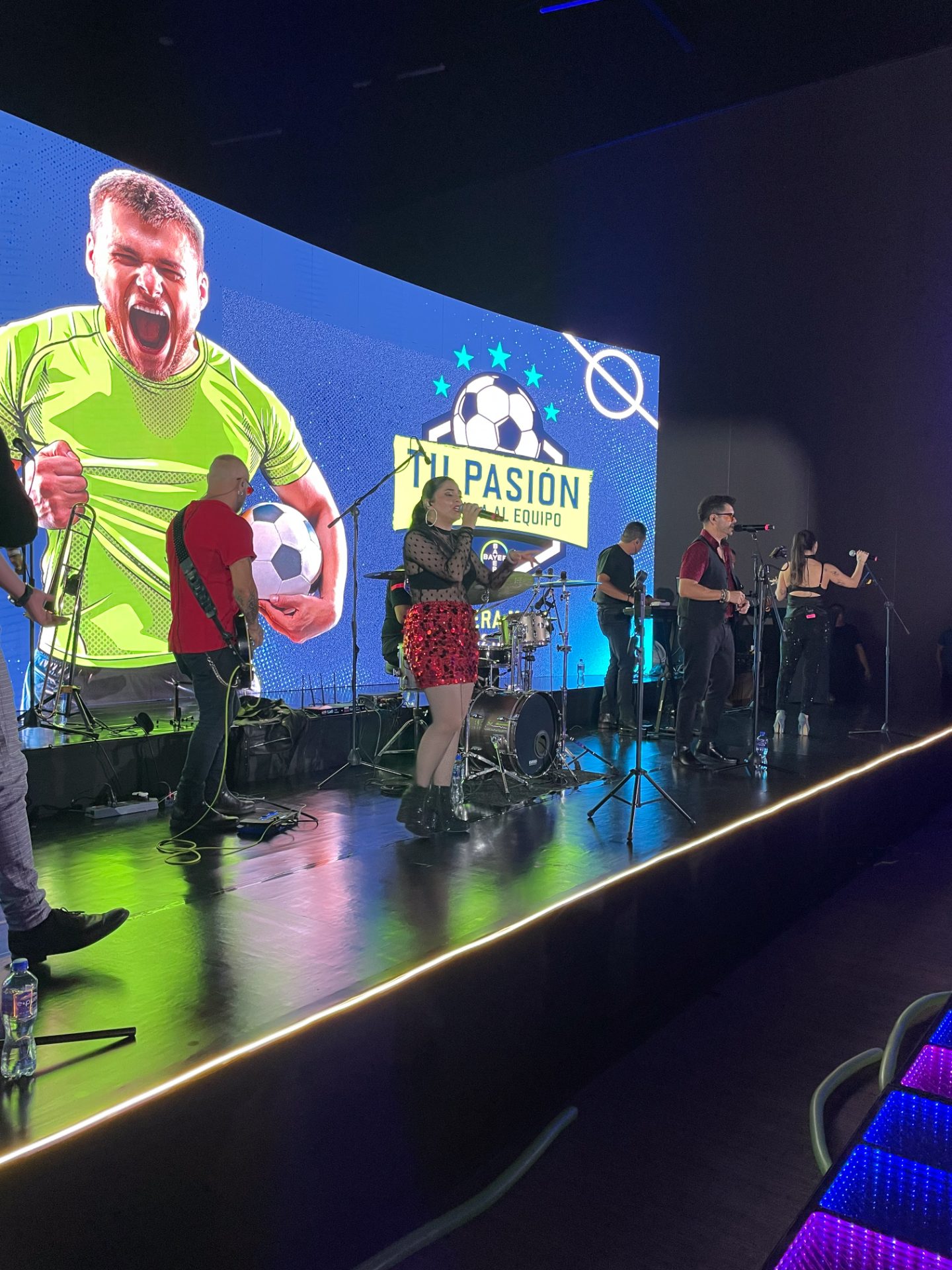 Renta de pantallas LED para eventos en la Riviera Maya